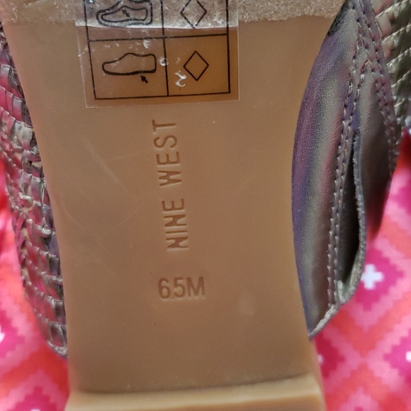 Nine West metallic woven slides. Size 6.5 - Picture 4 of 5